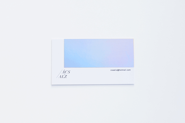 tarjeta de presentación que cambia de color