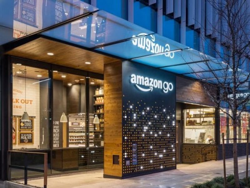 Amazon abre su primer tienda física, SIN cajeros